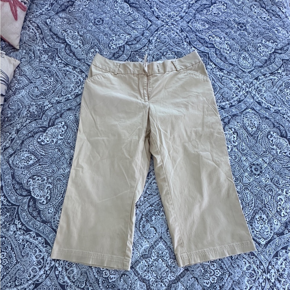 Peter Millar Khaki Capris in size 10